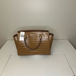 NWT Michael Kors Selma Large Satchel with Embossed Leather